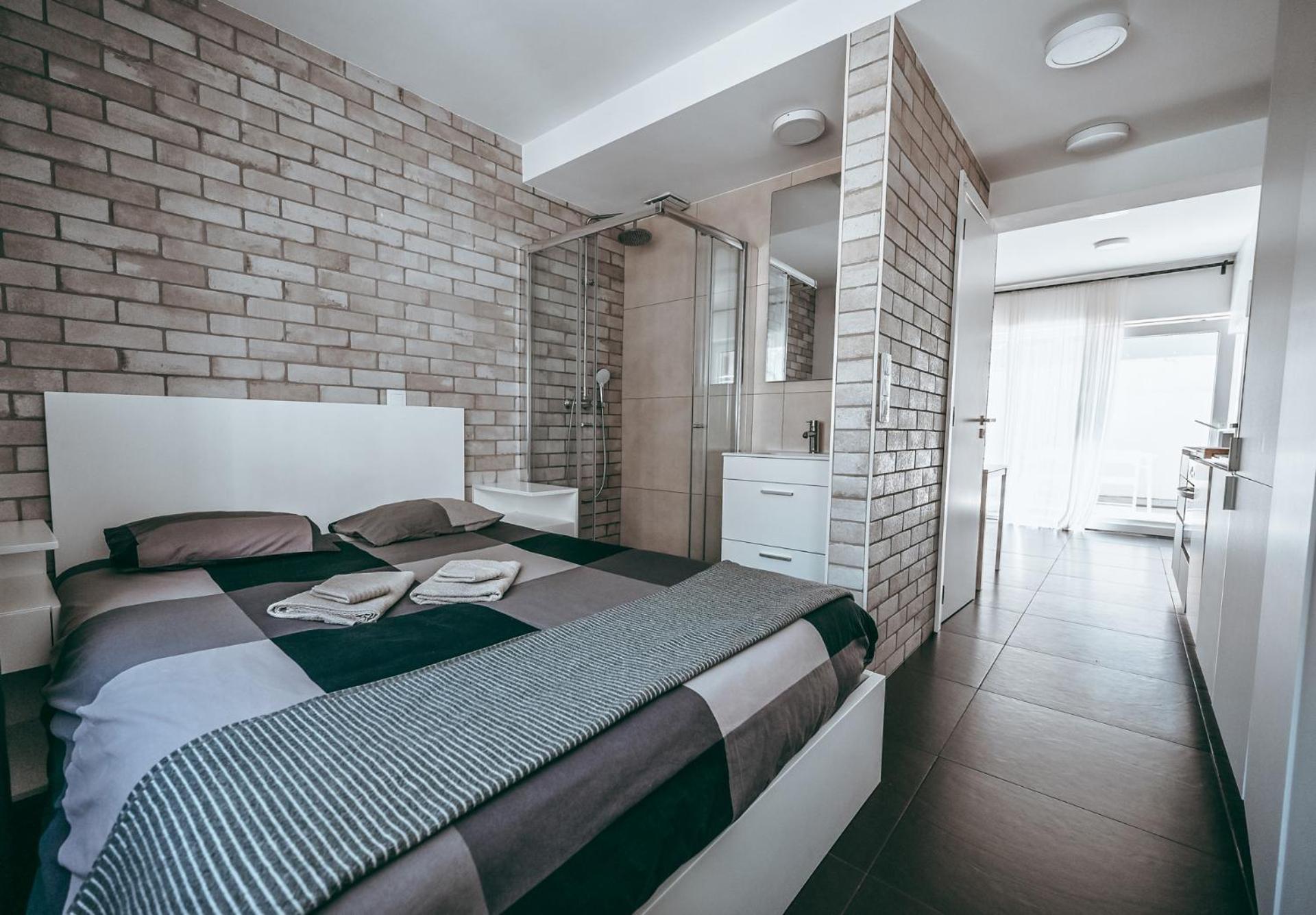 Wake Up Esch City Екстер'єр фото